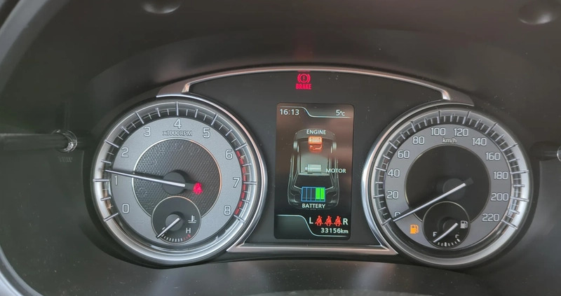 Suzuki Vitara cena 71900 przebieg: 33148, rok produkcji 2021 z Niemcza małe 596